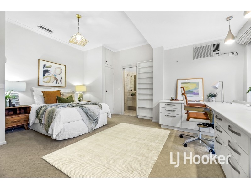 2 Buchanan Road Road, Berwick VIC 3806