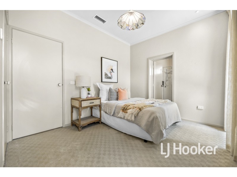 2 Buchanan Road Road, Berwick VIC 3806