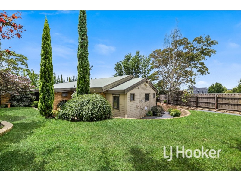 2 Buchanan Road Road, Berwick VIC 3806