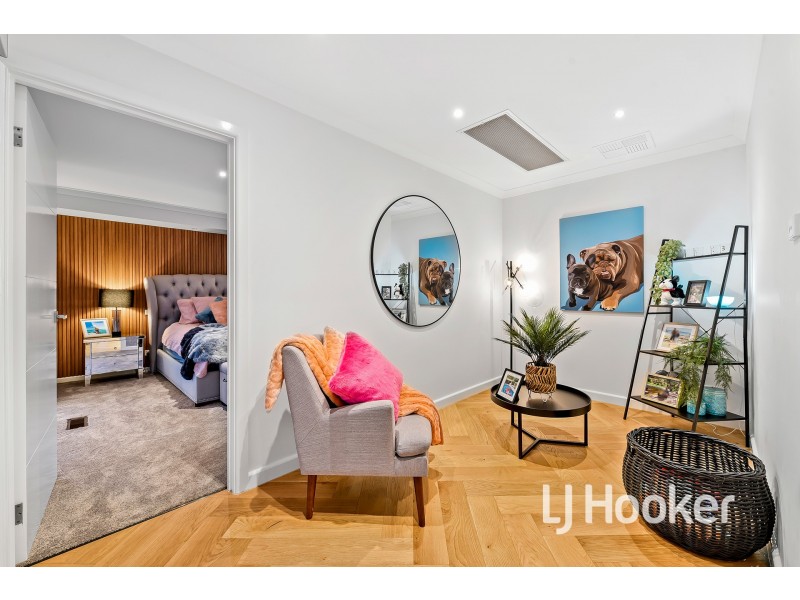 16 Lyall Road, Berwick VIC 3806