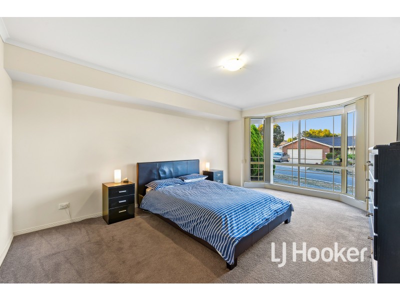 5 Mitchell Court, Berwick VIC 3806