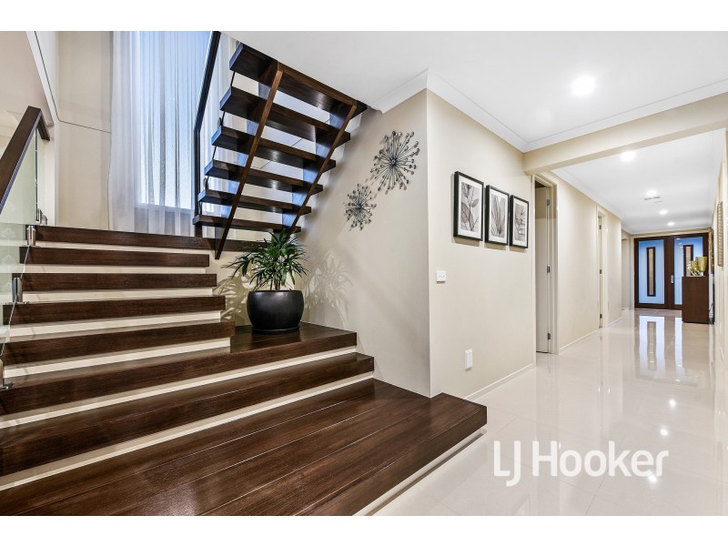 21 Excalibur Street, Berwick VIC 3806