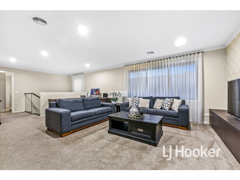 21 Excalibur Street, Berwick VIC 3806