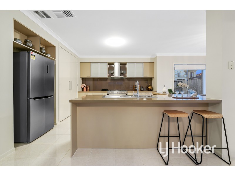 1 Parkvista Place, Berwick VIC 3806