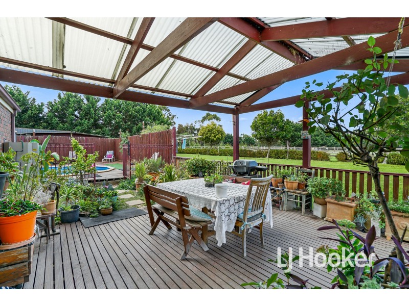 60 Ryan Road, Pakenham VIC 3810