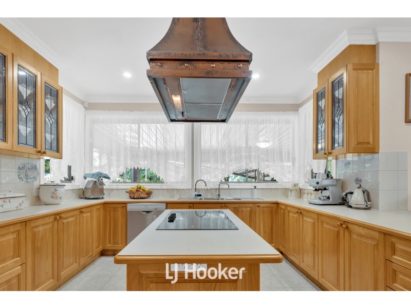 56 Quamby Avenue, Guys Hill VIC 3807