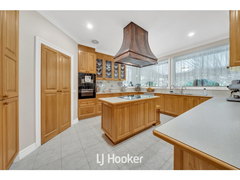 56 Quamby Avenue, Guys Hill VIC 3807