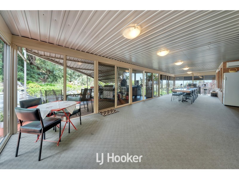 56 Quamby Avenue, Guys Hill VIC 3807