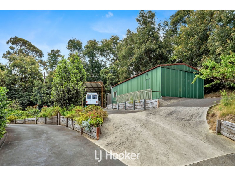 56 Quamby Avenue, Guys Hill VIC 3807