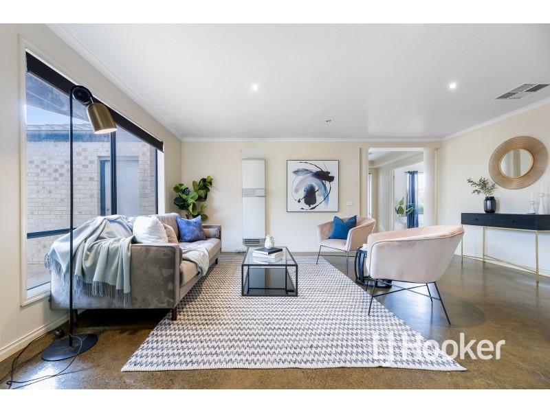 45 Grand Arch Way, Berwick VIC 3806