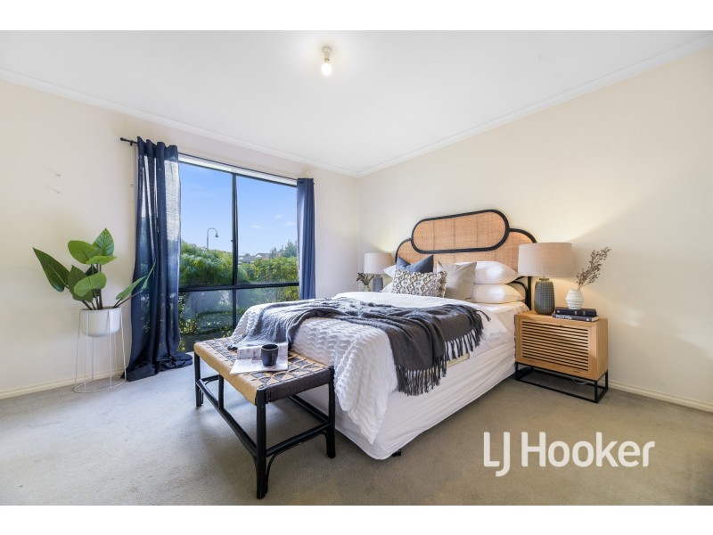 45 Grand Arch Way, Berwick VIC 3806