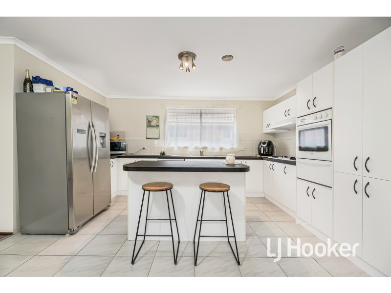 380 Centre Road, Berwick VIC 3806