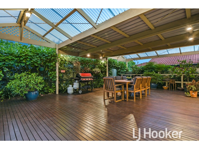 4 Exford Place, Berwick VIC 3806