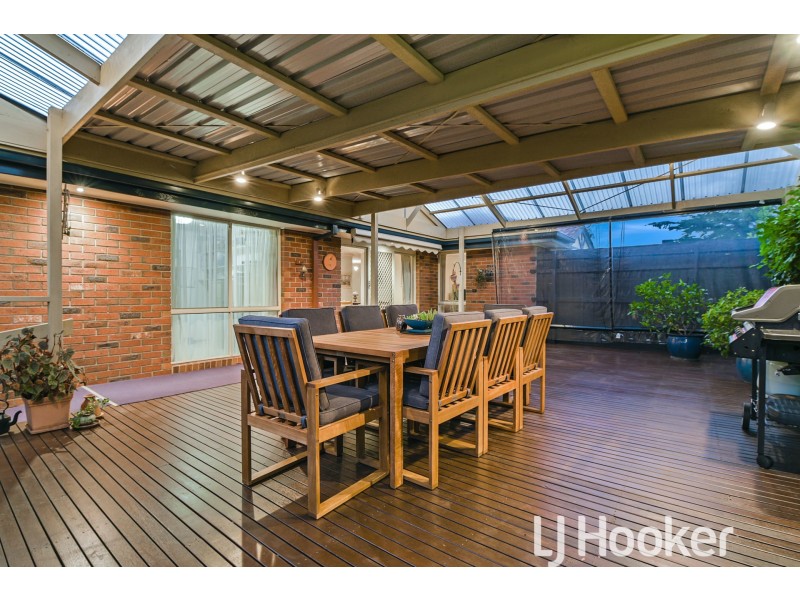 4 Exford Place, Berwick VIC 3806