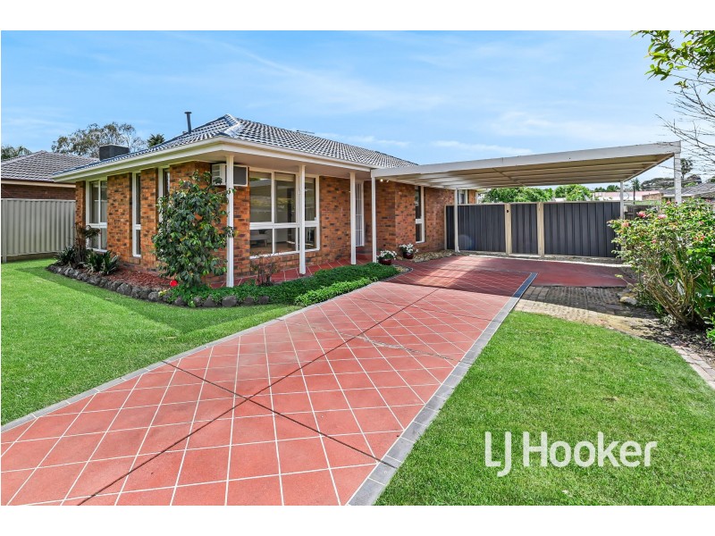 2 Franleigh Drive, Narre Warren VIC 3805