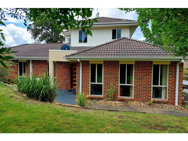 1/12-14 Harkaway Road, Berwick VIC 3806