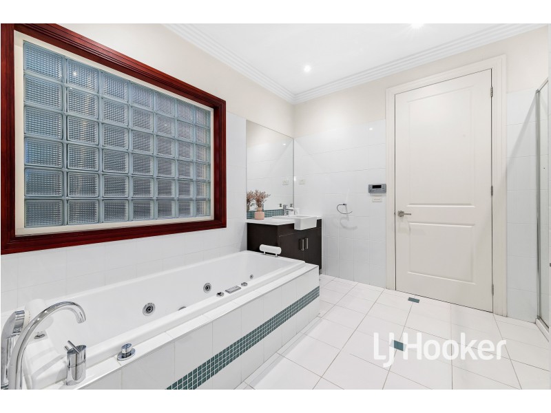 18 Denmark Hill Road, Berwick VIC 3806