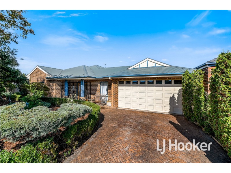32 Sherman Court, Berwick VIC 3806