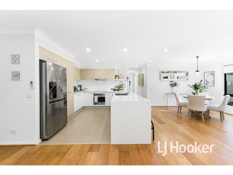 20 Whitehaven Street, Berwick VIC 3806