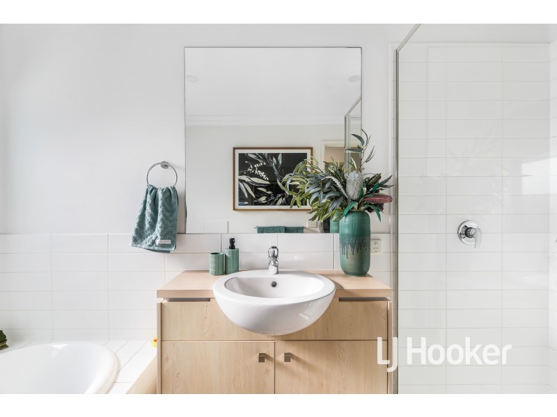 20 Whitehaven Street, Berwick VIC 3806