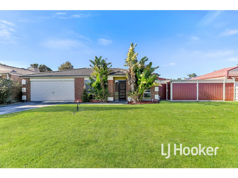6 Eglinton Close, Berwick VIC 3806