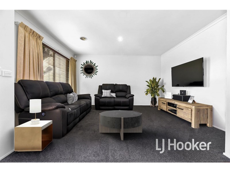 6 Eglinton Close, Berwick VIC 3806