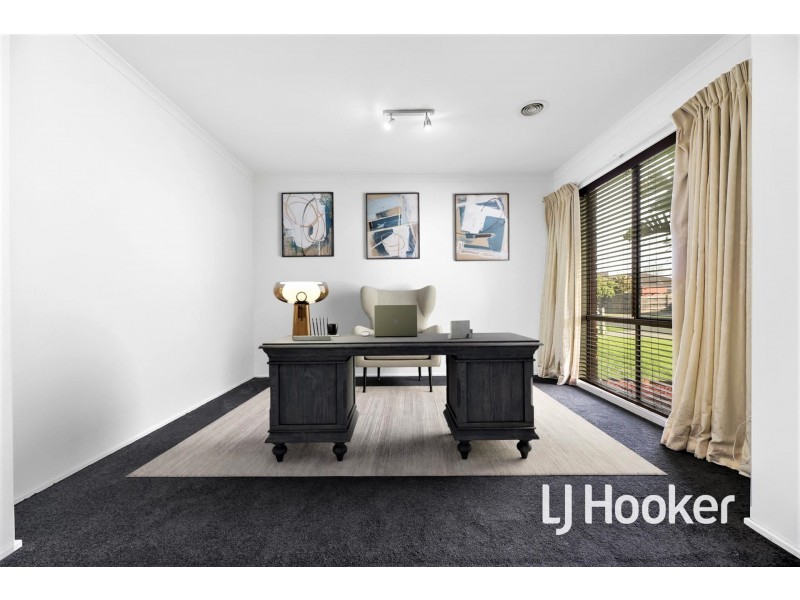 6 Eglinton Close, Berwick VIC 3806