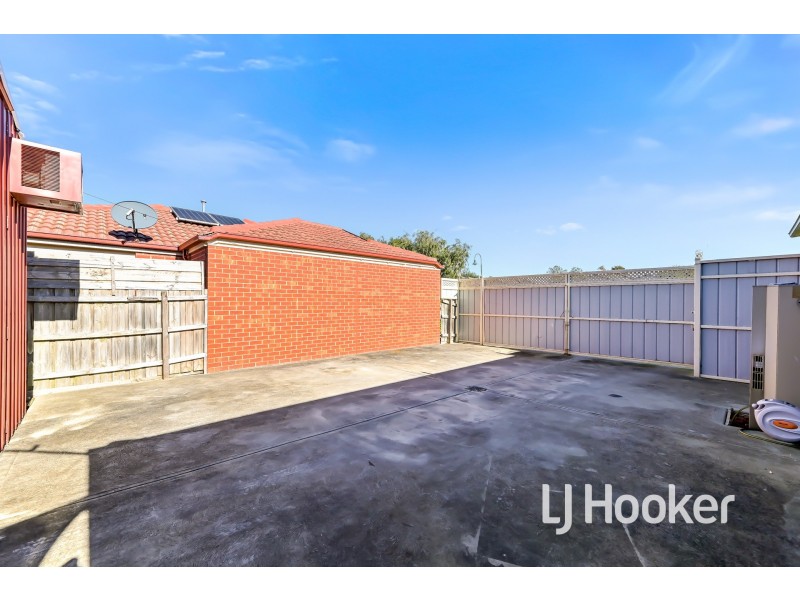 6 Eglinton Close, Berwick VIC 3806