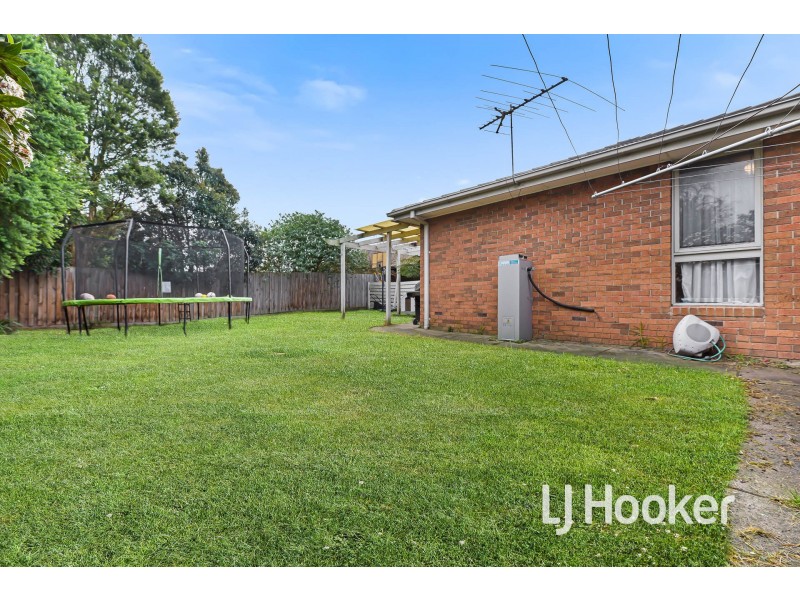16 Hardy Court, Berwick VIC 3806