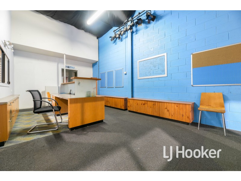 1/10-12 Intrepid Street, Berwick VIC 3806