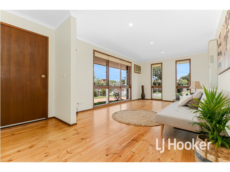 2 Franleigh Drive, Narre Warren VIC 3805