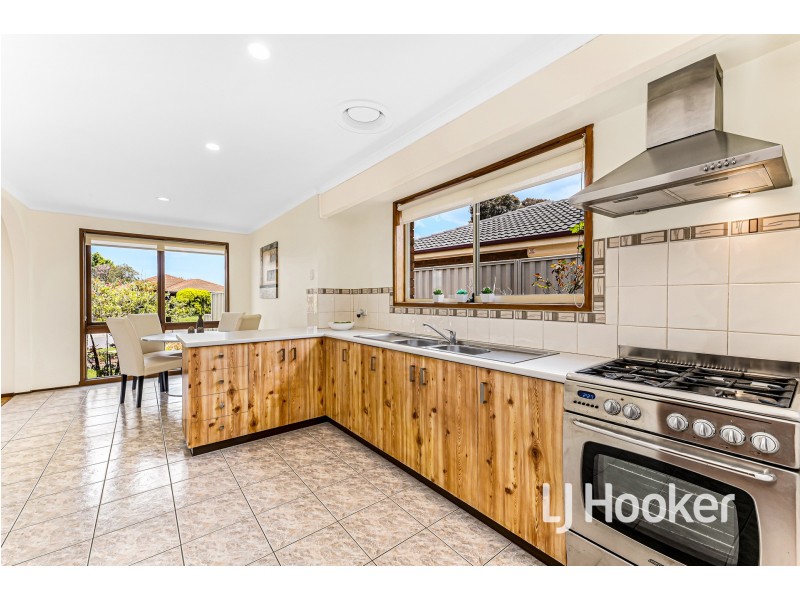 2 Franleigh Drive, Narre Warren VIC 3805