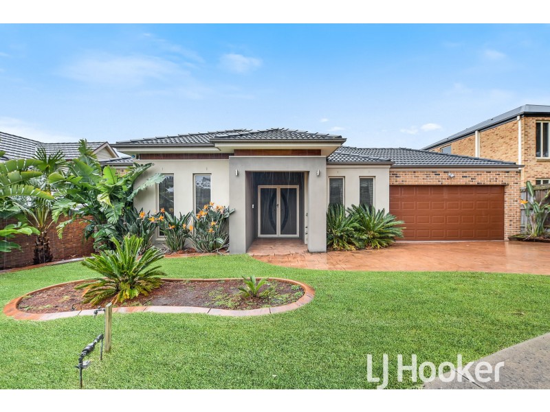 5 Fantail Way, Berwick VIC 3806