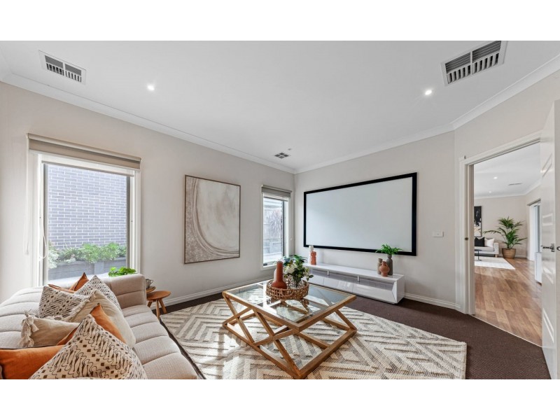 65 Thwaites Road, Pakenham VIC 3810