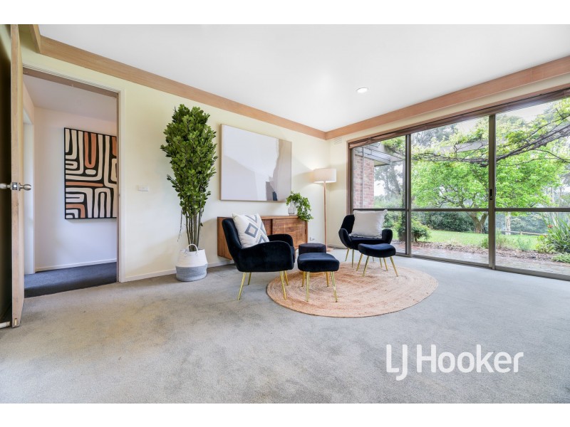 82 Beaumont Road, Berwick VIC 3806