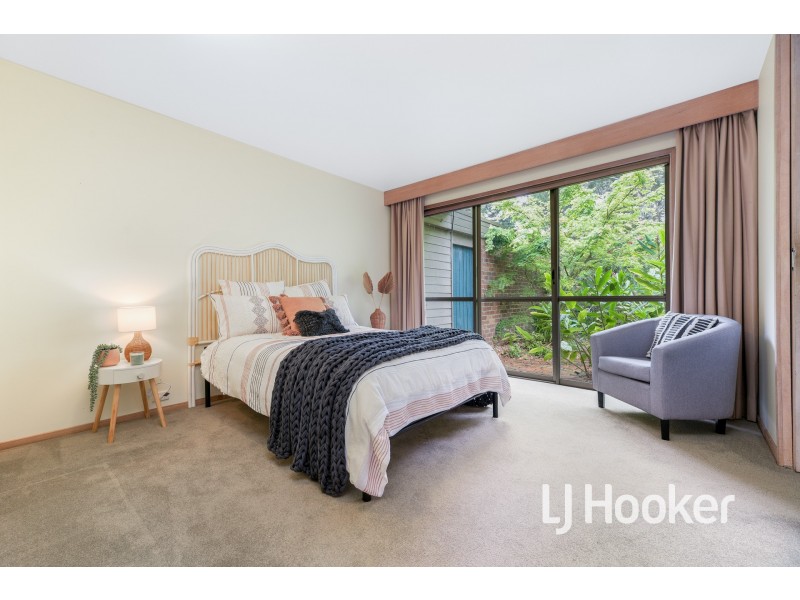 82 Beaumont Road, Berwick VIC 3806