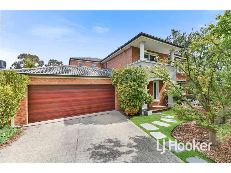 3 Whisken Way, Berwick VIC 3806