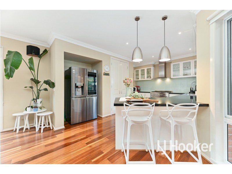 3 Whisken Way, Berwick VIC 3806