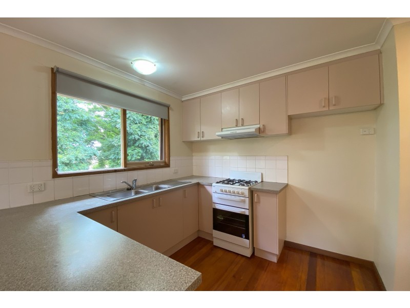 2/62 Lantana Drive, Narre Warren VIC 3805