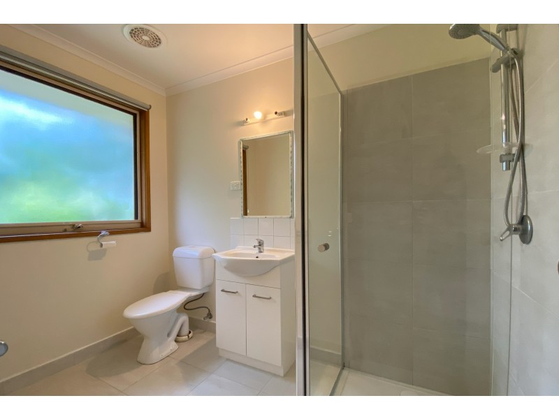 2/62 Lantana Drive, Narre Warren VIC 3805