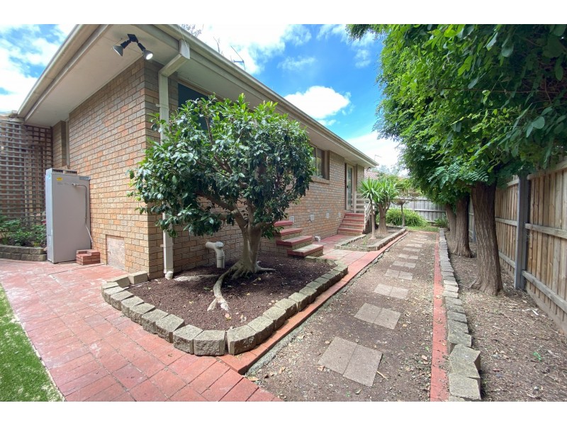 2/62 Lantana Drive, Narre Warren VIC 3805