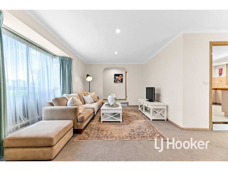 1 Howitt Court, Berwick VIC 3806