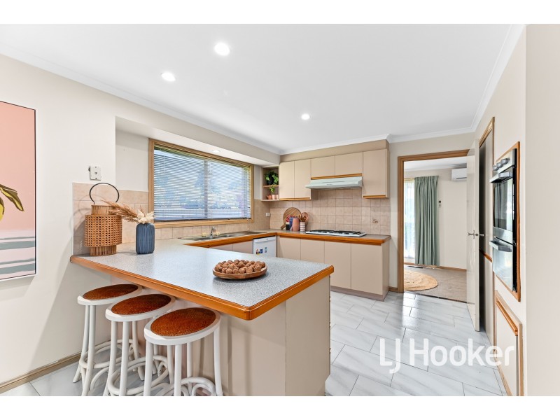 1 Howitt Court, Berwick VIC 3806