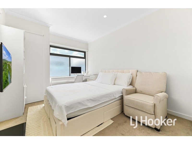 10 Yolanda Circuit, Beaconsfield VIC 3807
