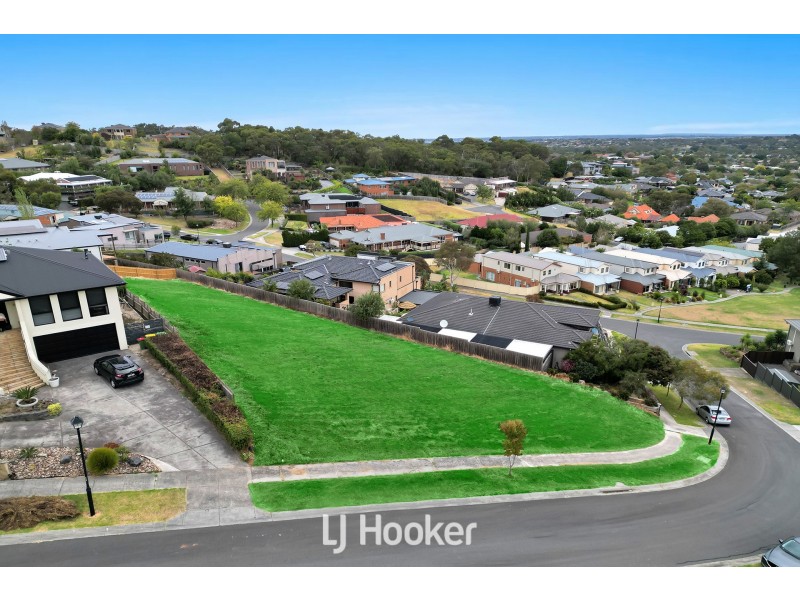 4 Liam Circuit, Beaconsfield VIC 3807
