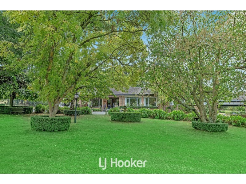 76-78 Harkaway Road, Berwick VIC 3806