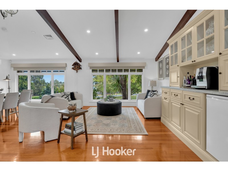 76-78 Harkaway Road, Berwick VIC 3806