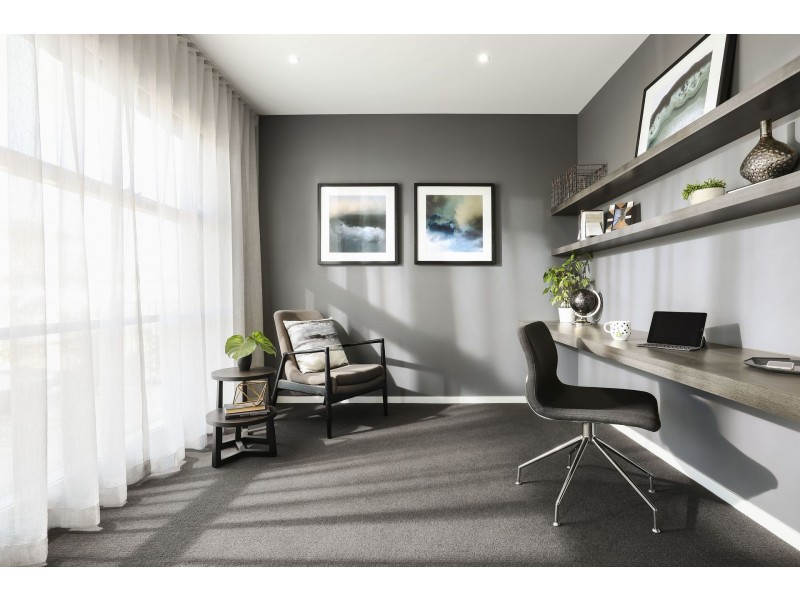 10 Tallrush Street, Clyde North VIC 3978