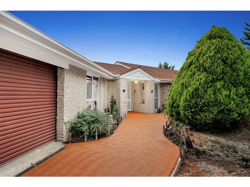 23-24 Waterford Close, Narre Warren North VIC 3804