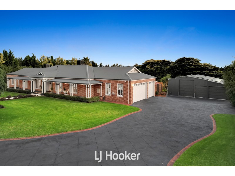 17-18 Hilton Court, Narre Warren North VIC 3804